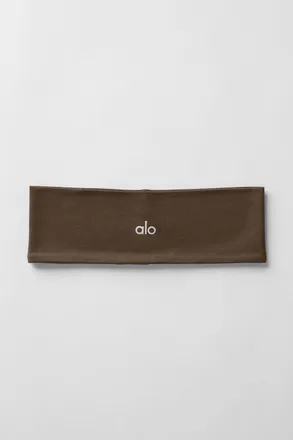 Alo | Performance Conquer Headband in Espresso