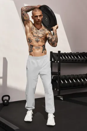 Alo | Repetition Jogger Pants in Titanium, Size: Medium