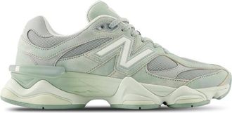 New Balance Womens 9060 - Running Shoes Mosaic Green/Sea Salt Size 05.5