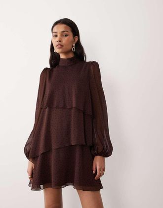 Mango Vestito corto accollato marrone a pois con volant