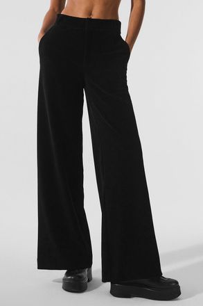 Alo | Micro Corduroy Mid-Rise Dreamer Wide Leg Trouser in Black, Size: Large