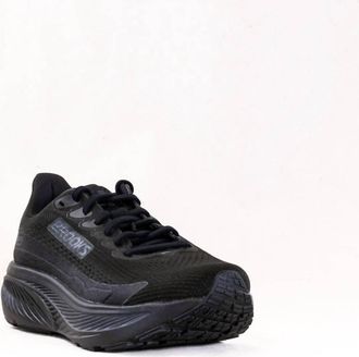 Brooks Mens Ghost 17 Running Shoe In 020 Black/black/ebony