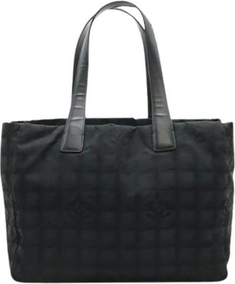 Chanel Pre-owned Tote Bags, female, Black, Size: ONE SIZE Pre-owned New Travel Line Nylon Tote Bag