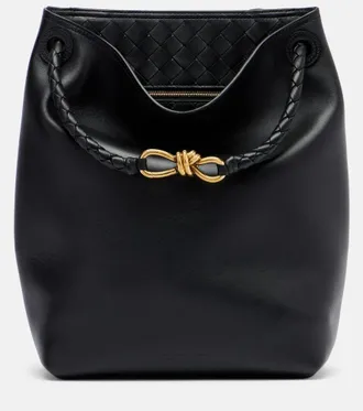Bottega Veneta Andiamo Small leather bucket bag