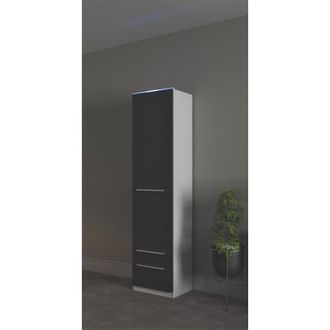 Priess Kleiderschrank