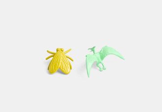 Coach Fly Dinosaur Mismatch Brooch Set
