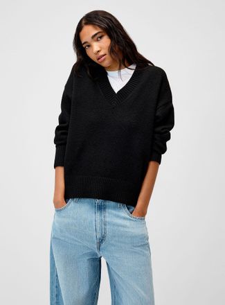 Twik Womens Plush knit V-neck sweater