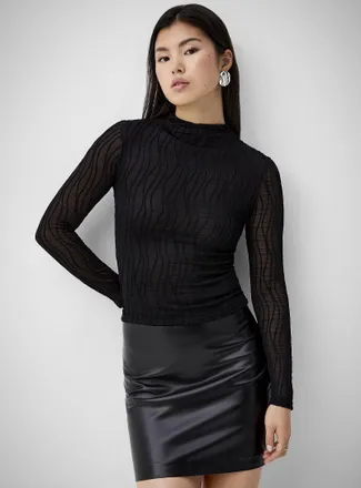 Icone Womens Fitted textured-wave mock-neck T-shirt