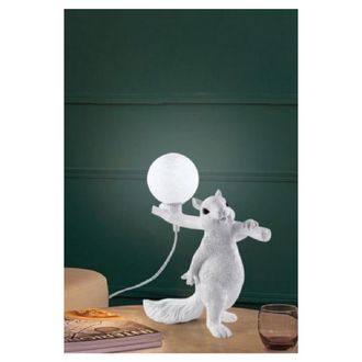 Trade Shop Trade Shop - Lampada Da Tavolo Decorativa A Forma Di Scoiattolo In Resina Lume Moderno G9 D06 - Blanco