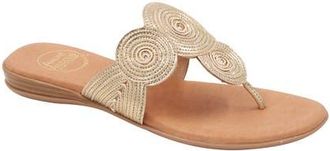 André Assous Nikky Featherweights Flip Flop in Platino at Nordstrom, Size 11