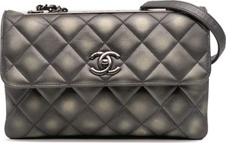 Chanel Gequilte Crossbody Handtas met Kenmerk Logo