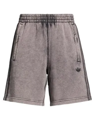 adidas BOTTOMWEAR - Shorts & Bermuda Shorts sur YOOX.COM