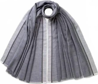 Johnstons of Elgin Unisex Ives Scarf In Grey