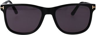 Tom Ford Squared Sunglasses Ft1104 01 A