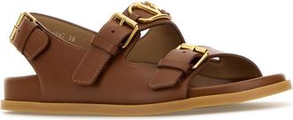 Valentino Garavani Womens Vlogo Sandal Brown Leather