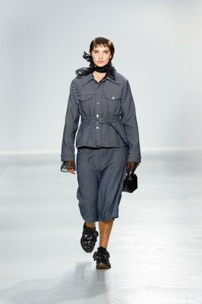 Ganni Navy Dark Blue Twill Denim Shorts - Size 27 Cotton