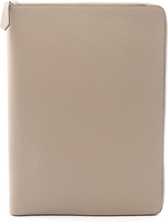 Fendi Beige Leather Clutch Bag (Pre-Owned)