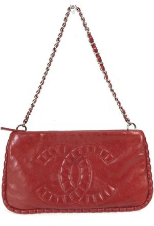 Chanel Leather Shoulder Bag (Pre-Owned)