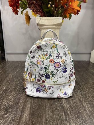 Jen & Co. Womens Flower Backpack Purse In White