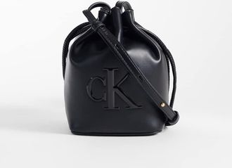 Calvin Klein Borsa a secchiello a tracolla piccola nera con logo vistoso-Nero