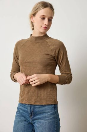 Lilla P Raglan Mock Neck Top In Truffle