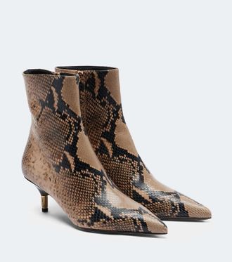 Khaite Botines Bella de piel grabada