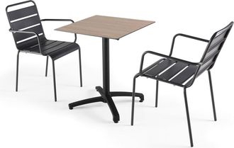 Oviala Mesa de jardín de madera laminada de roble y 2 sillones Palavas gris