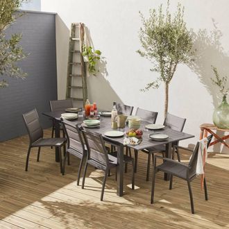 Sweeek 8-seater Extendable Aluminium Garden Table Set With Chairs in Brown