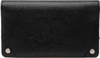 Chanel Pre-owned Wallets, female, Black, Size: ONE SIZE Pre-owned Vintage Leather Wallet