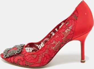 Manolo Blahnik Hangisi