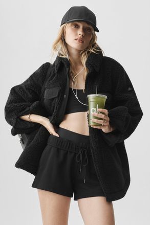 Alo | Sherpa Edge Shacket Jacket in Black, Size: Medium