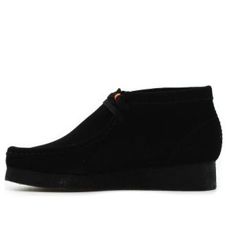 Clarks (WMNS) Clarks Wallabee Boots Suede Black 26155521