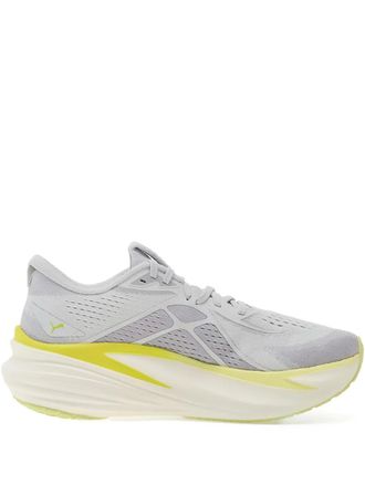 Puma MagMax NITRO 2 perforated sneakers - Grigio