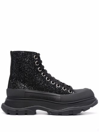 Alexander McQueen Stivaletti Tread Slick con glitter - Nero