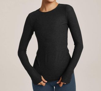 Beyond Yoga Featherweight Classic Crew Pullover In Darkest Night