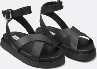 Steve Madden Platte, leren sandalen Bestie