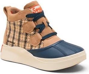 Sorel Out N About IV Classic Waterproof Duck Boot in Tawny Buff/Night Shadow at Nordstrom Rack, Size 5