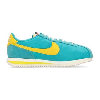Nike Low Cut Lace-Up Trainers Dusty Cactus