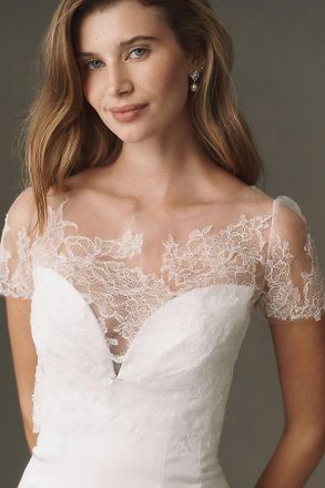 Watters Locket by Watters Alphinia Lace Topper