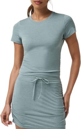 Travis Mathew Skyloft Light Performance T-Shirt in Heather Slate at Nordstrom, Size X-Large