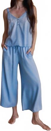 Bella Dahl Ruffle Waist Wide Leg Crop Pants In Light Riviera Wash