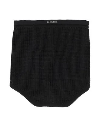 C.P. Company ACCESSORI - Sciarpe su YOOX.COM