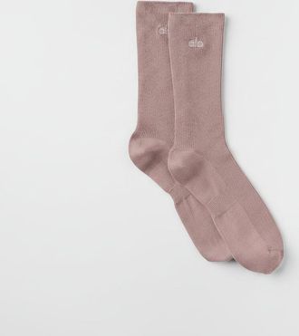 Alo | Half-Crew Understated Socks in Taupe, Size: Medium