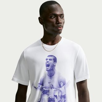 Nike Carlos Alcaraz Nike Mens Court Dri-FIT Graphic Tennis T-Shirt in White | IZ2727-100