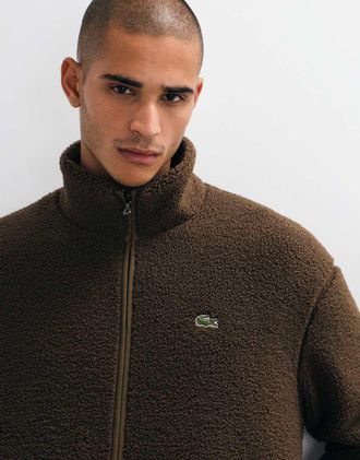 Lacoste felpa in pile con collo alto e chiusura con zip in tan-Marrone