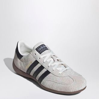 adidas Originals Adidas Originals Handball Spezial Lo Pro Sneakers In Chalk/Black/Gold