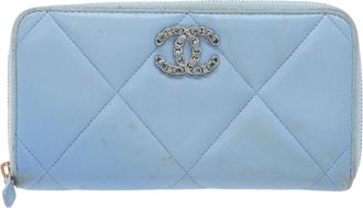 Chanel Chanel 19 Blue Leather Wallet (Pre-Owned)