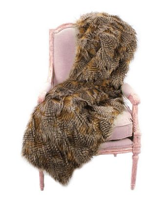 Montague & Capulet Saber Honey Faux Fur Throw
