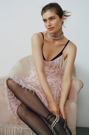 En Saison Lorelai Faux Feather Fringe Midi Dress