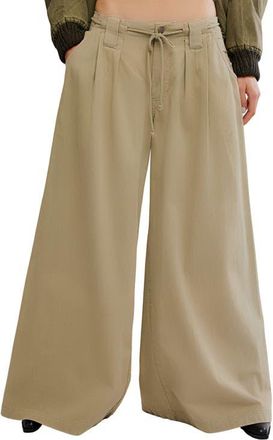 Free People Julien Wide Leg Chino Pants in Chinchilla at Nordstrom, Size X-Large